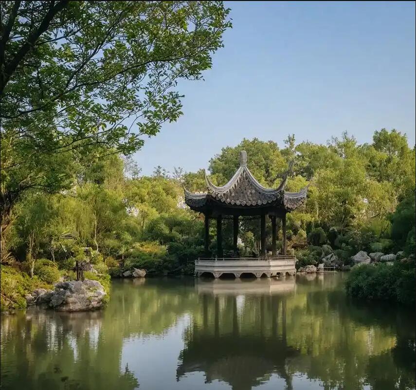 新郑水桃餐饮有限公司